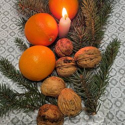 2025-12-18 Czwartkowe spotkanie z akcentem wigilijnym  - zdjęcie 68