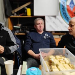 2025-12-18 Czwartkowe spotkanie z akcentem wigilijnym  - zdjęcie 10