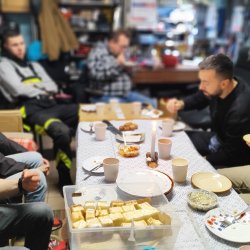 2025-12-18 Czwartkowe spotkanie z akcentem wigilijnym  - zdjęcie 12