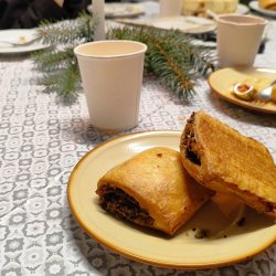 2025-12-18 Czwartkowe spotkanie z akcentem wigilijnym  - zdjęcie 15