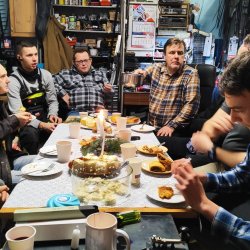 2025-12-18 Czwartkowe spotkanie z akcentem wigilijnym  - zdjęcie 20