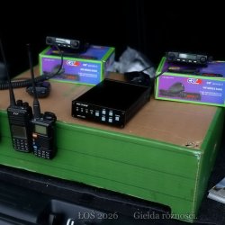 3057.JPG